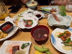 -花和海鲜自助(梅江店)