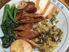-狮头牌卤味研究所·卤味饭(花城汇南区店)