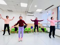 -蓝话筒·少儿成人演讲口才·主持朗诵·戏剧表演(大华第一坊店)
