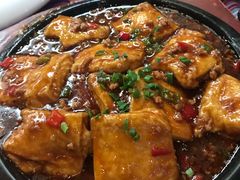 -香巴拉云南餐厅(华莱坞店)