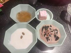 -井格重庆火锅(西直门凯德Mall店)
