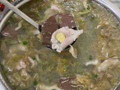 -卢六川汤肉(南方花园店)