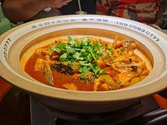 -魏铭鱼头捞饭(晋阳路店)