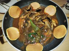 -关东小磨东北菜(上海长风大悦城店)