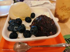 -满记甜品(巴黎春天宝山店)