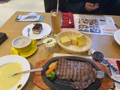 -海维克牛排馆HIGHWIC(右岸环宇坊店)