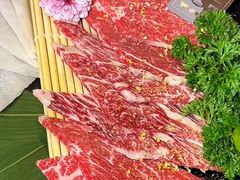 -牛YO寿喜烧·铁板烧和牛火锅自助(市府恒隆店)