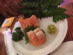 三文鱼刺身-鳥炭·烧鸟YaKiToRi深夜食堂(陆家嘴店)