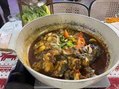 -刘姐啤酒鱼民族演艺餐厅(西街总店)
