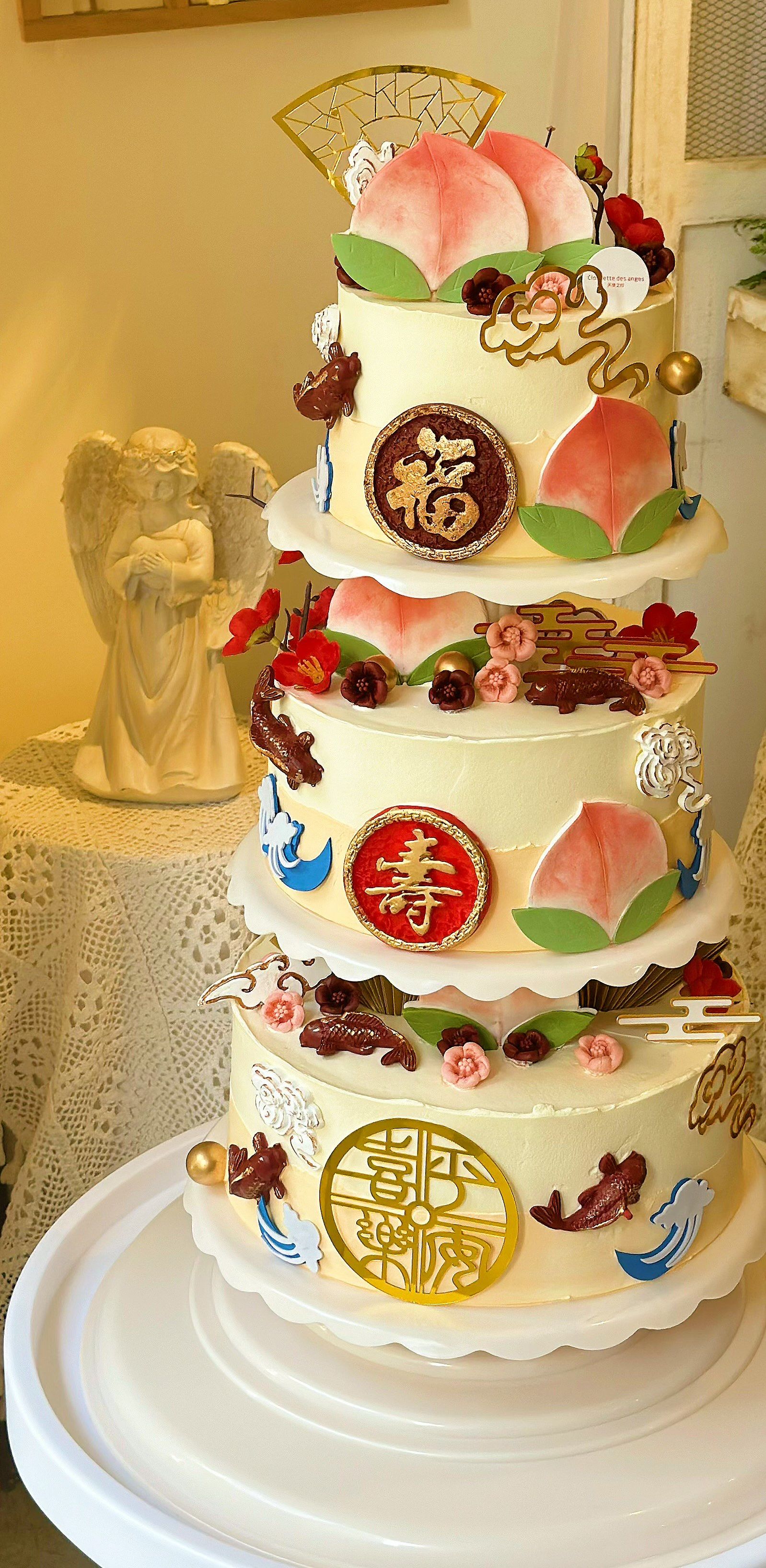 多层祝寿蛋糕