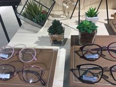 -Trend1881视光·蔡司视觉(领展广场店)