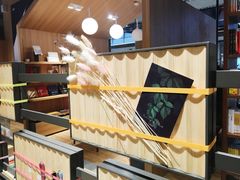 -百新书局(尚悦湾店)