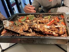 -江边城外烤全鱼(世茂广场店)
