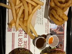 -The Habit Burger Grill 哈比特汉堡(复兴soho店)