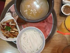 -妈妈故事米线(市府恒隆店)