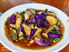 红烧茄子-农夫人家餐饮