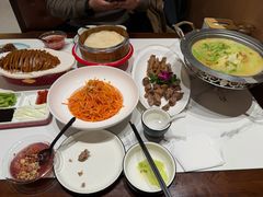 -梅利汴京烤鸭•开封豫菜地标店(东司门店)