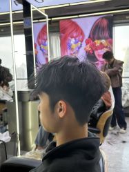 -藤野造型烫发染发