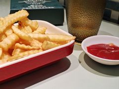 -雍哲港式餐厅(现代广场店)