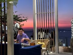 -网红落日悬崖餐厅 The Sky Gallery