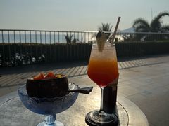 -日落吧·海景咖啡厅·餐酒吧·鸡尾酒·下午茶·乐队表演·浪漫夕阳·三亚文华东方酒店