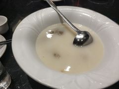 黄豆排骨汤-梅飞酒家(名辉豪庭店)