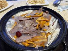 -九寨特色牦牛肉汤锅 羊肉汤锅