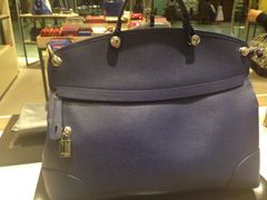 iphone_upload_pic-Furla(东荟城店)