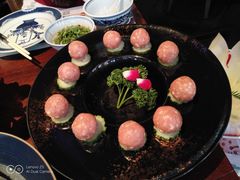 手打爆浆牛肉丸-大隐·成都火锅Bistro(合生麒麟新天地店)