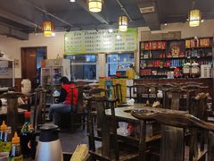 大堂-肖肖酸萝卜鱼火锅(总店)