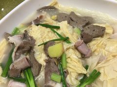 -巨元河鲜酒楼·清远特色菜名店(英德店)
