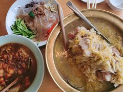 -关东小磨东北菜(上海长风大悦城店)