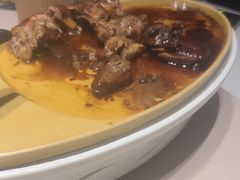 -八府香鸭·啫啫煲(华山路店)