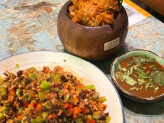 -浩海火燒雲傣家菜(芮欧百货店)