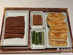 -北平楼·烤鸭·北京菜(牡丹园店)