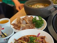 -二荆条·蜀鲜汇城市森林火锅