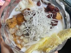 -蜗牛小馆醉乡民谣云南菜(惠新西里店)
