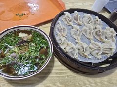 -清真·白家牛肉罩火烧老店(育才街店)