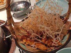-洪氏嗨捞·猪肚鸡火锅(阳光天地店)