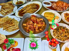 -聚首堂·特色小吃·肘子(什刹海德胜门店)