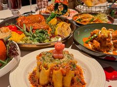 -Mogul Eatery·大亨餐酒馆