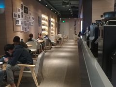 -瑞幸咖啡(外滩SOHO店)