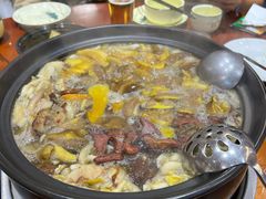 -菌之家·专业纯野生菌火锅·特色炒菌
