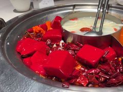 -周师兄大刀腰片火锅(磁器口直营店)