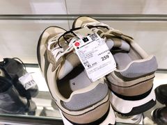 -ZARA(熙地港店)