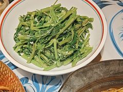 -川流不息·地道川菜·小龙虾(新松江路店)