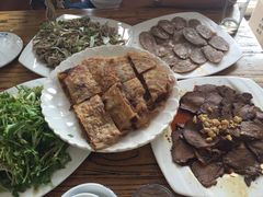 -溢心园香河肉饼总店