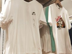 -优衣库(上海虹口龙之梦店)