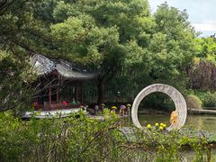 -汇龙潭