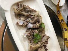 -清真·胖妈妈手抓餐厅(定西路长城宾馆店)